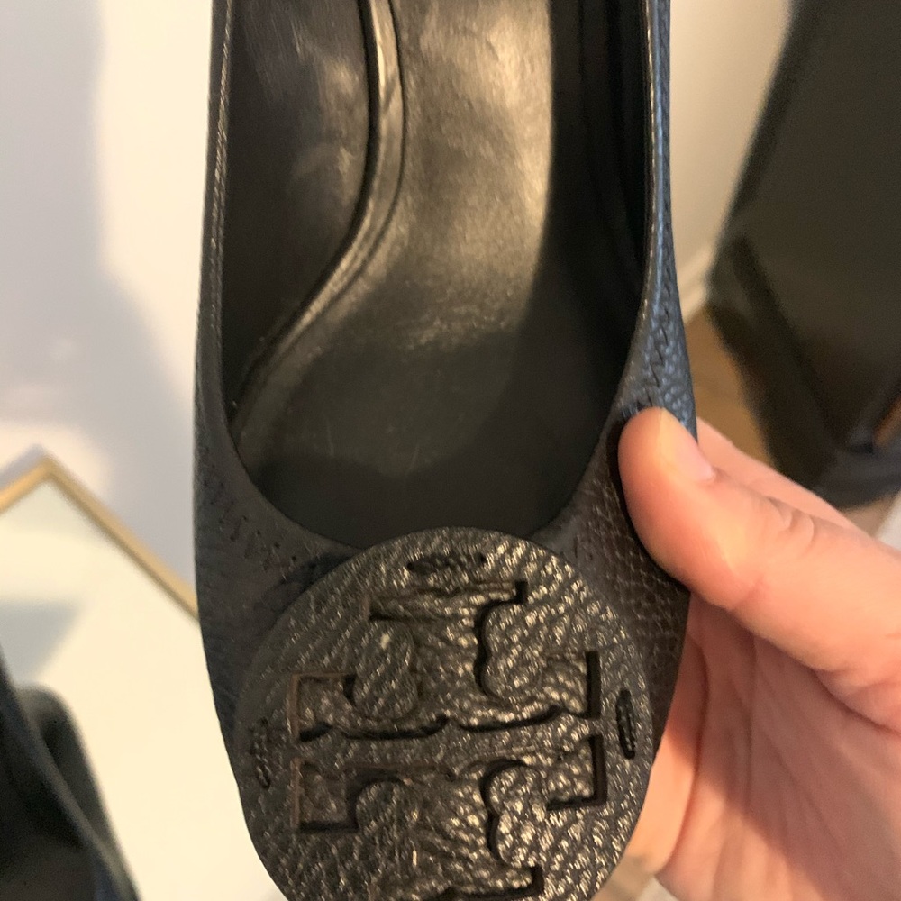 Tory Burch Black Wedge NEW - Picture 3 of 3